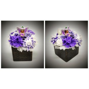 Szappanvirág  csokor - lila tündérrel - fekete kocka kaspóban