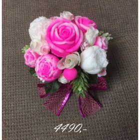 Szappanvirág csokor - neon rózsaszín - közepes