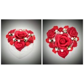   Szappanvirág  csokor - közepes - piros rózsás - szivecskés - szív alakú dobozban