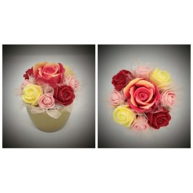   Szappanvirág  csokor - kicsi - sárga-piros rózsa - arany kis kaspóban