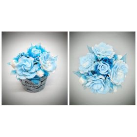   Szappanvirág  csokor - Kék - fehér szappanvirág csokor - kék fonott mintás kaspóban - 2.