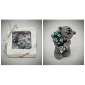   Szappan - szürke maci - világoskék virággal -  díszdobozban - 2.