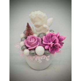   Szappanvirág  csokor - karácsonyi - oldalt ülő angyalkával - fehér kis kaspóban - 2.