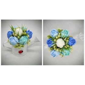   Szappanvirág csokor - kék-fehér vegyes tulipán csokor - kis fehér locsolókannában - 8.