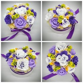   Szappanvirág csokor - Lila - sárga szappanvirág csokor - lila masnival - fehér kör dobozban - 10