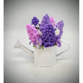   Szappanvirág csokor - Lila orgona szappanvirág csokor - kis fehér locsolókannában - 1.