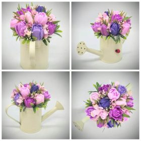   Szappanvirág csokor - Lila-rózsaszín tulipán szappanvirágcsokor - vajszínűlocsoló kannában - 6.