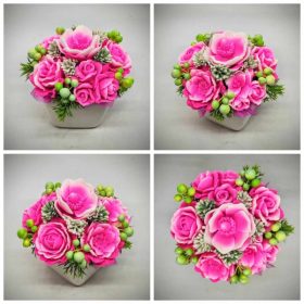   Szappanvirág csokor - Neon pink-magenta vegyes szappanvirág csokor - fehér kocka kaspóban - 1.