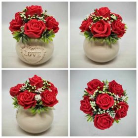   Szappanvirág csokor - Piros rózsás szappanvirág csokor - fehér love kaspóban - 7.