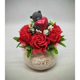   Szappanvirág csokor - Piros rózsás - macis szappanvirág csokor - fehér love kaspóban - 9.