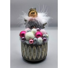   Tollas angyalka - pink gömbökkel - karácsonyi asztaldísz - kis szürke kőkaspóban - 3.