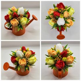   Szappanvirág csokor - Piros-barack vegyes tulipán szappanvirág csokor - narancs locsolókannában - 4.