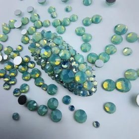 Crystal Nails - Opál strasszkő vegyes méretekben - green
