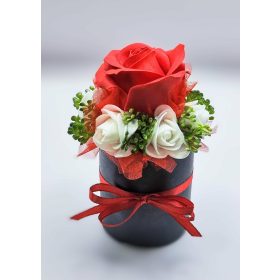   Szappanvirág csokor - Mini - Piros-fehér szappanrózsa csokor - fekete henger dobozban - 1.
